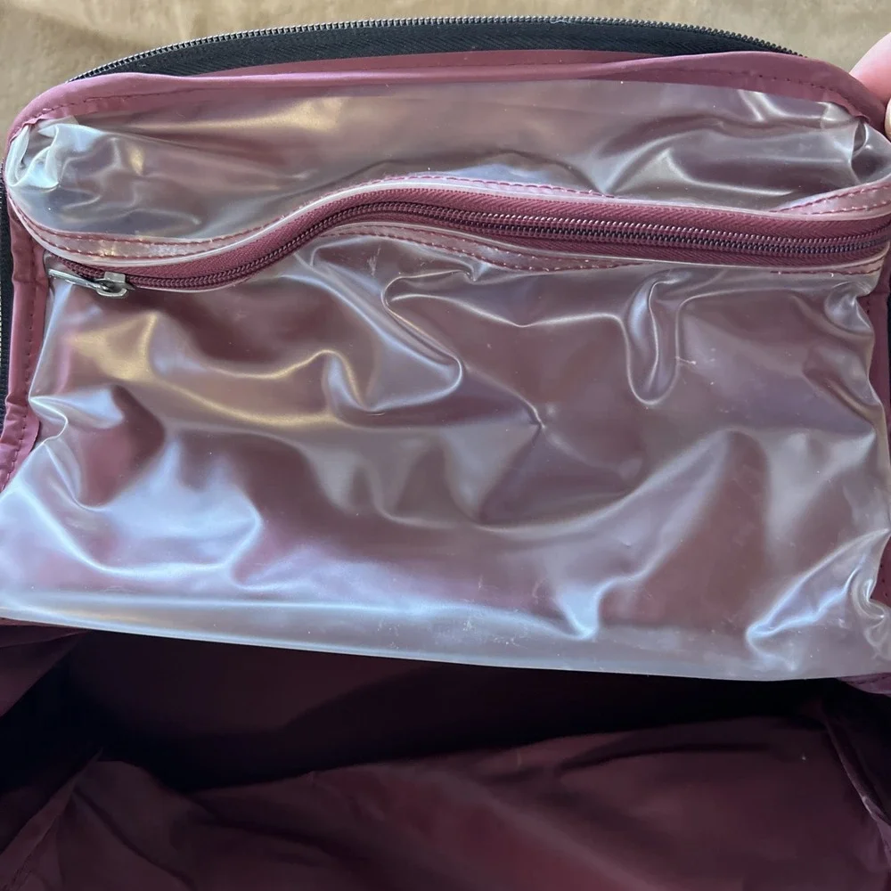 American Tourister Red/Black‎ Carry On Shoulder Overnight Bag Duffel 14x7x10